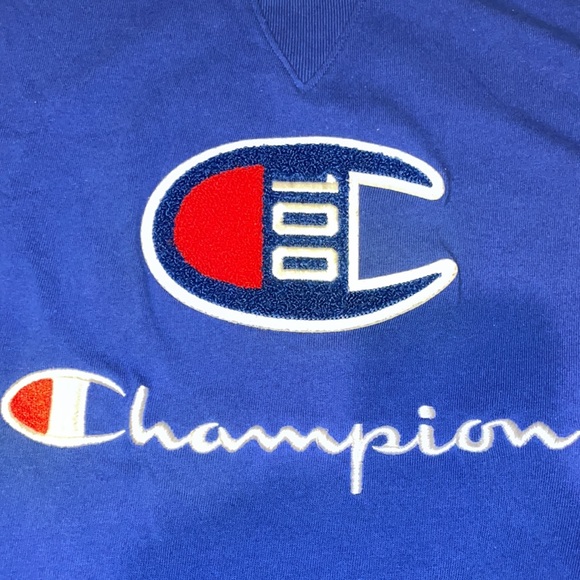 CHAMPION CENTURY COLLECTION Chenille Logo Men's Graphic Shirt - Picture 3 of 6